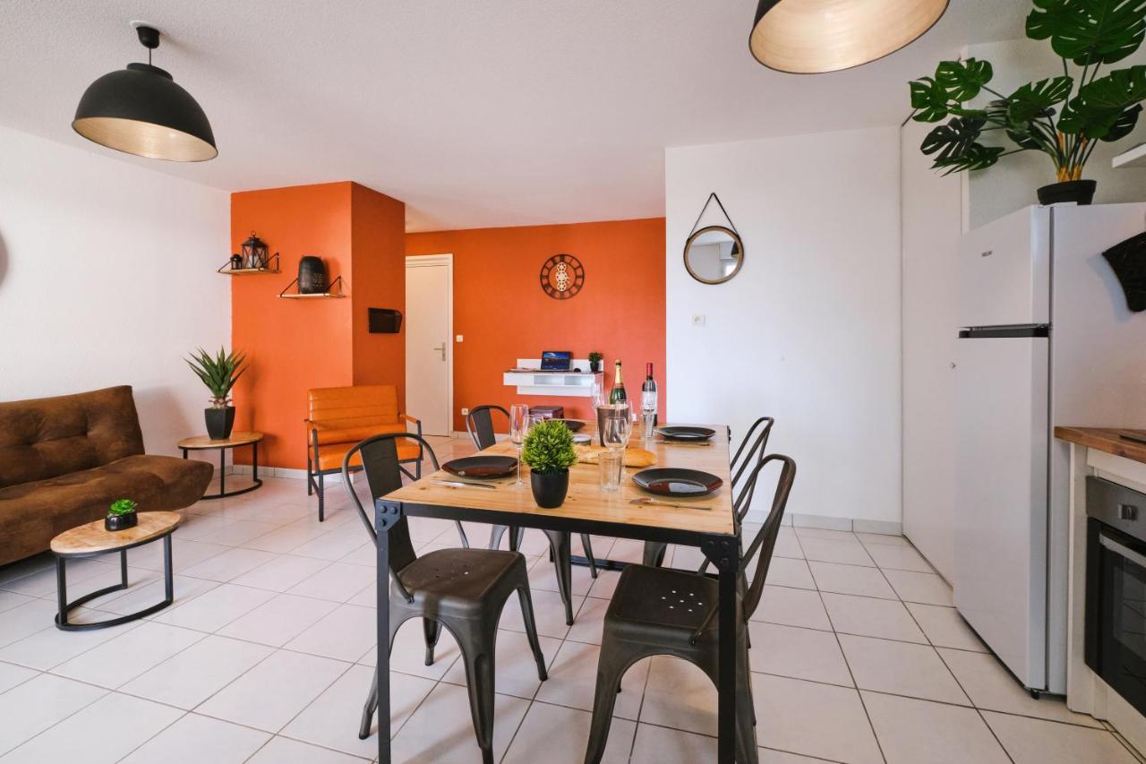 Tout Confort ! Calme, Climatisation, Piscine, Parking Gratuit, Grande Terrasse, Netflix, Wifi Carcassonne Exteriör bild